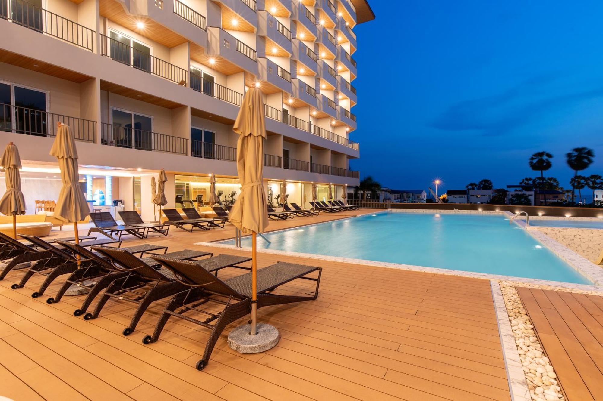 Jomtien Thani Hotel Exterior photo